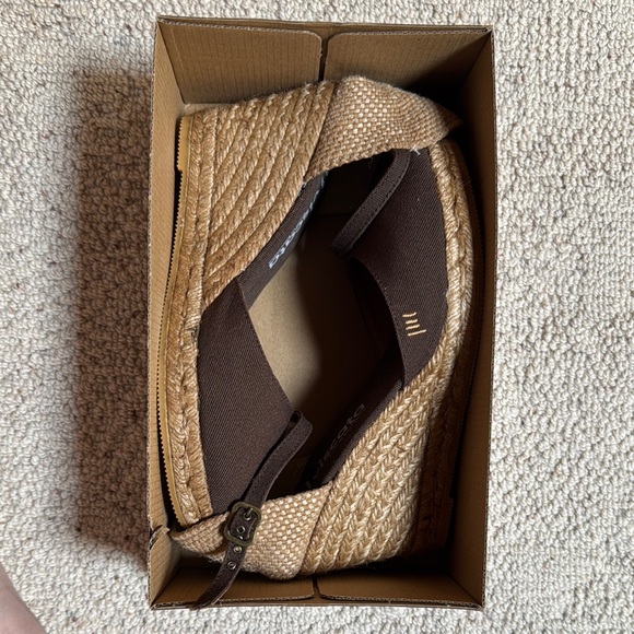 Viscata Satuna Canvas Espadrille Wedges - Picture 5 of 6